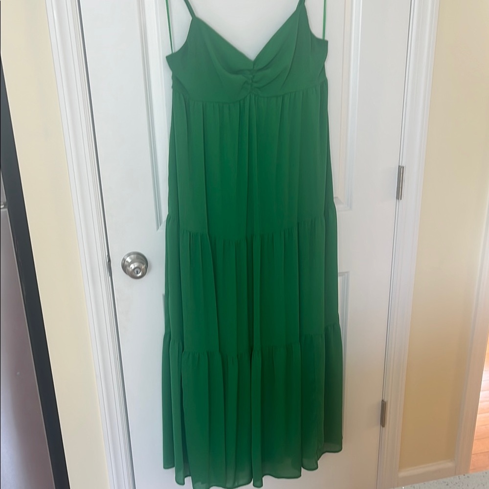Elegant Green Maxi Dress